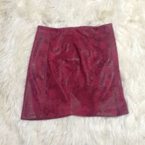 Y2K Y & I Boutique Pink Snakeprint Miniskirt Size S